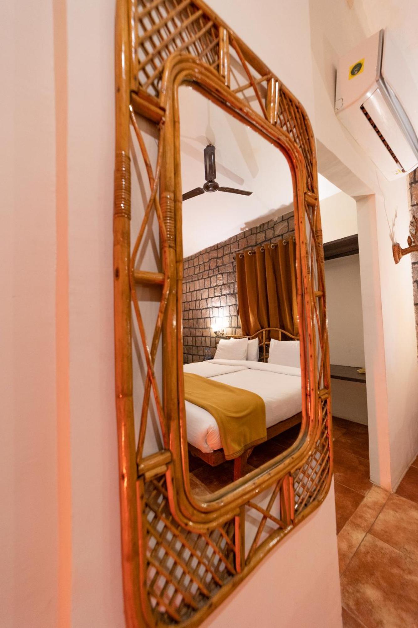ไทเกอร์ เทรล รีสอร์ต Hotel Tala  ภายนอก รูปภาพ